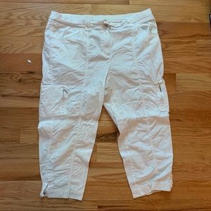 Chico’s cropped cargo pants